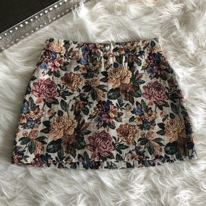 Zara Floral Skirt Size S